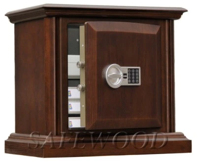 Сейф с отделкой деревом Safewood 57EL Primary Chrome